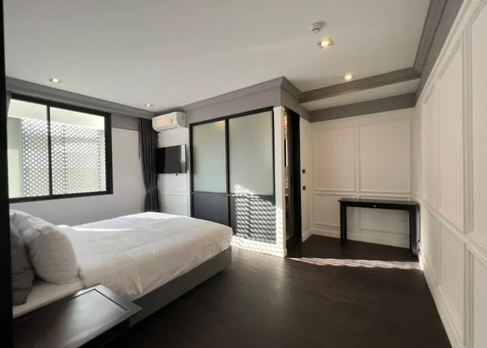 Hotell Penpark Place 3*